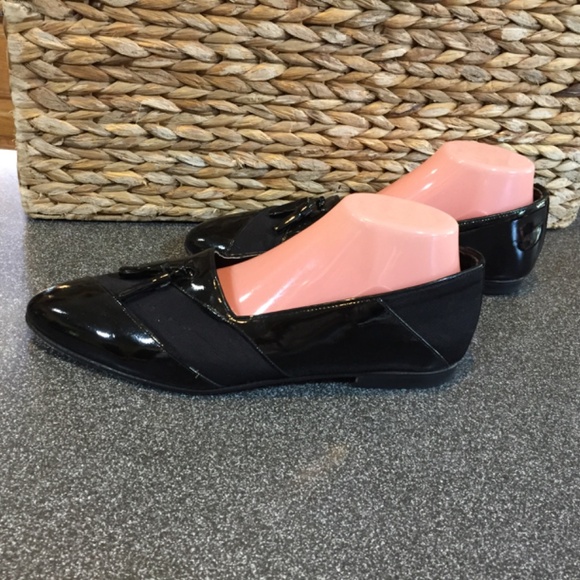 Giorgio Brutini Black Patent Flats - Picture 9 of 16